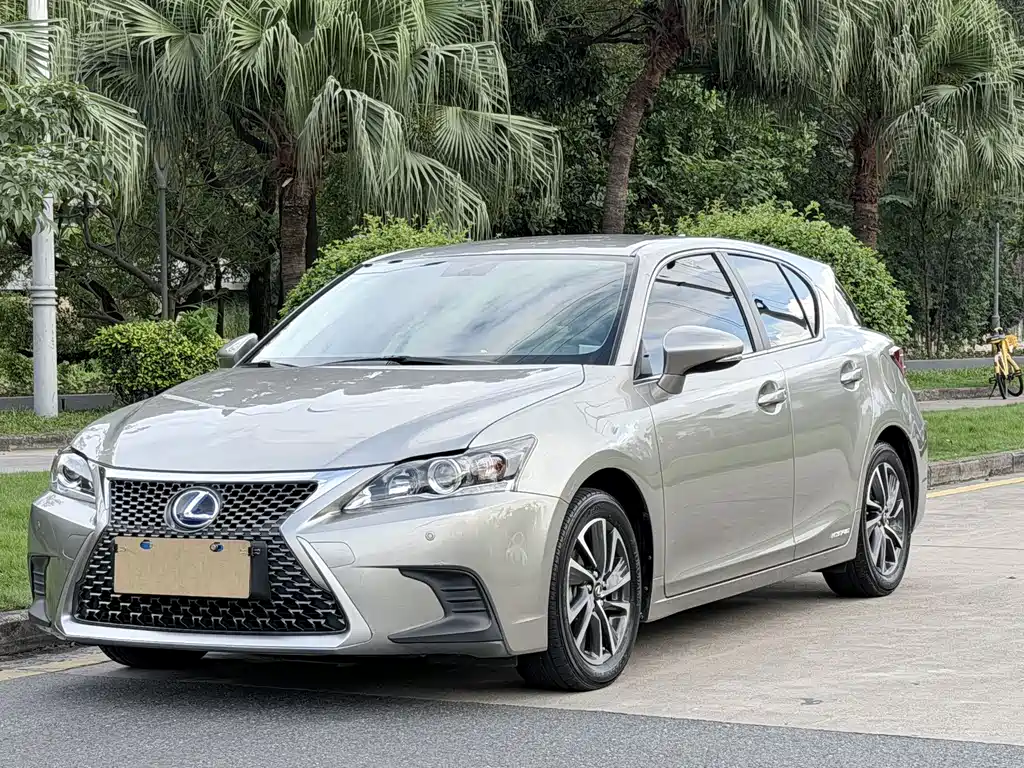 Lexus CT 2019