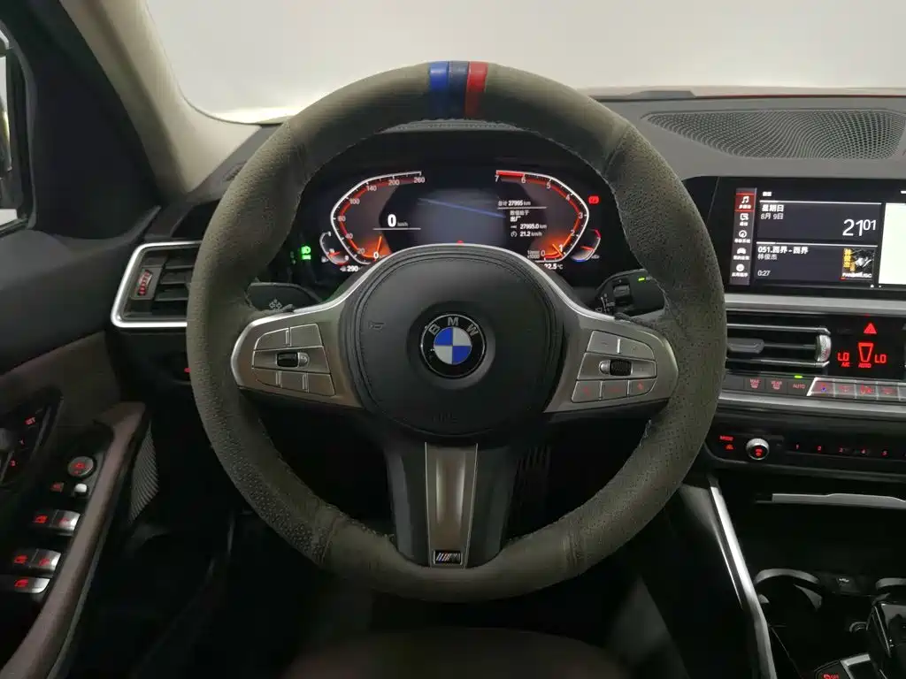 BMW 3 Series 2020 — фото 11