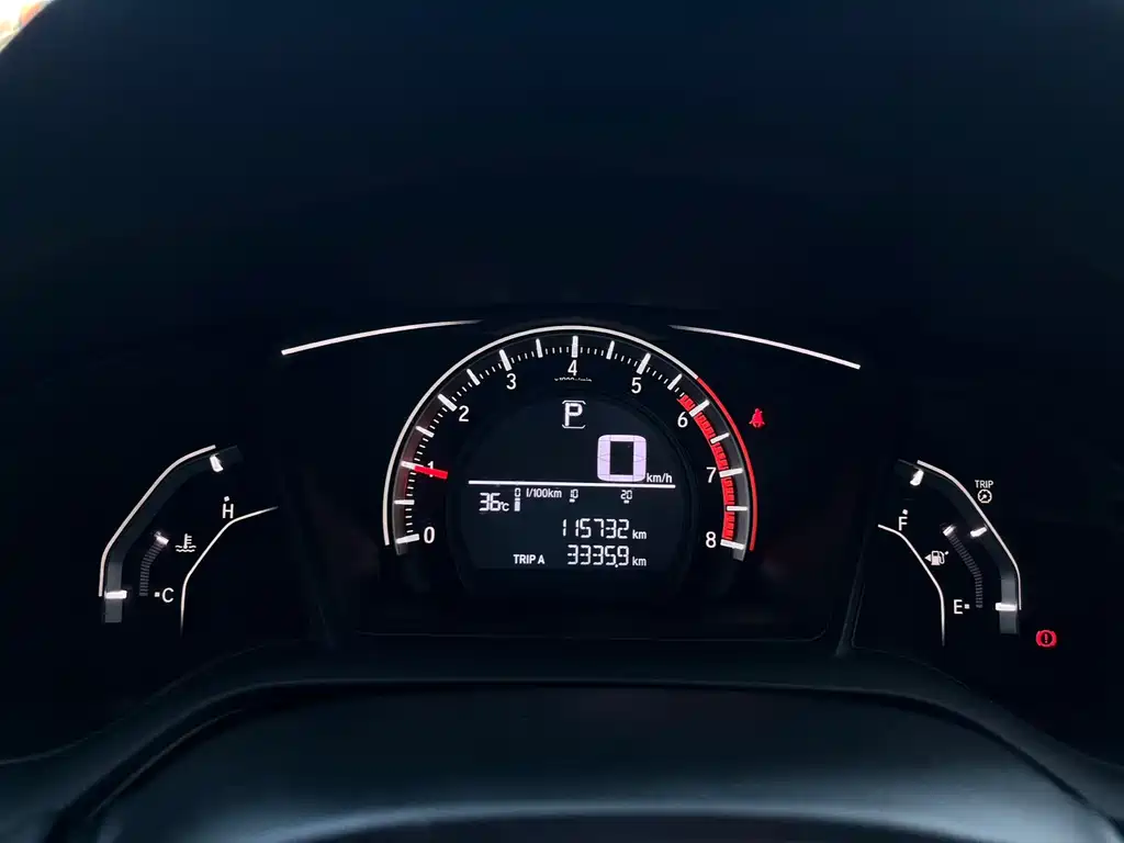 Honda Civic 2017 — фото 15