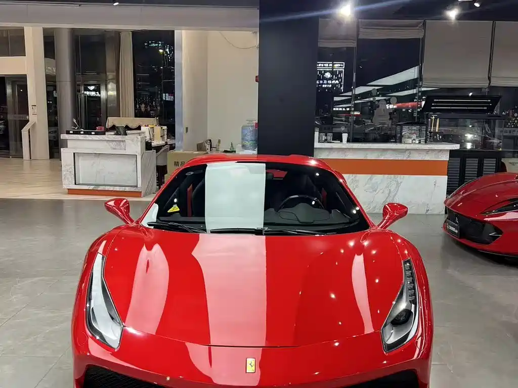 Ferrari 488 2019 — фото 2