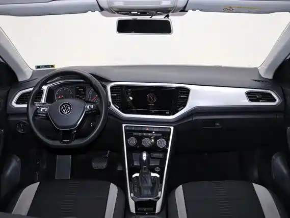 Volkswagen T-Roc 2021 — фото 14