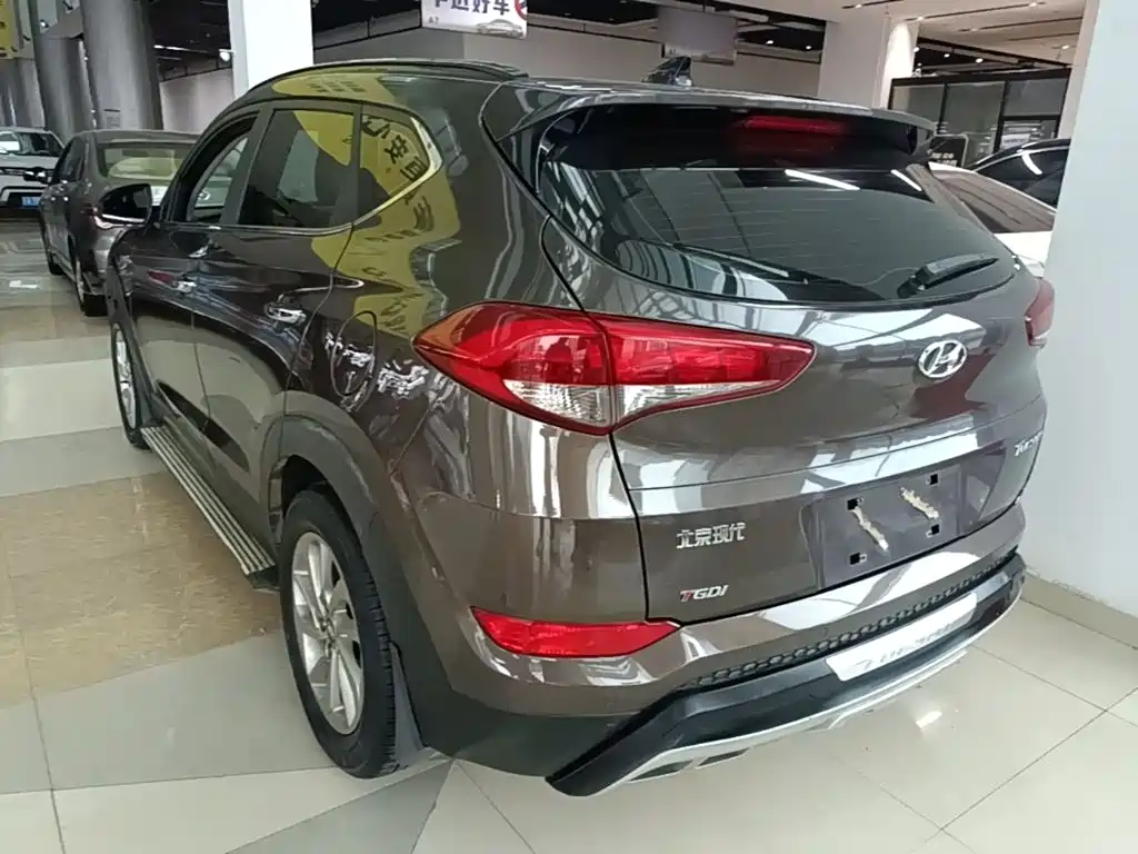 Hyundai Tucson 2017 — фото 5