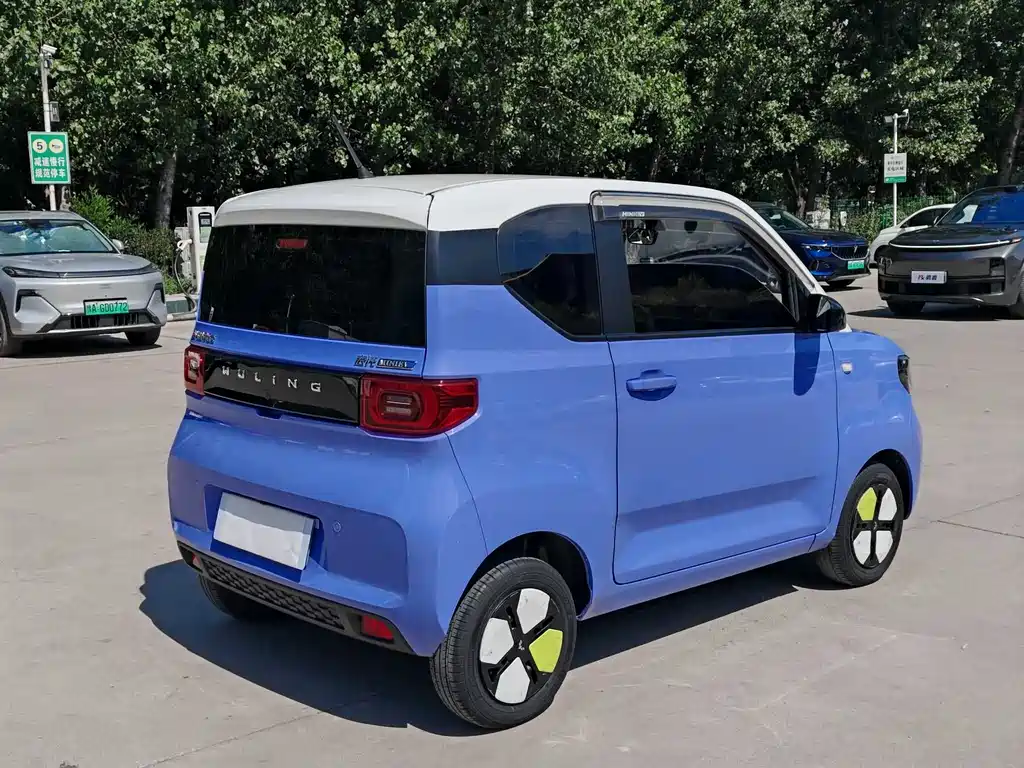 Wuling MINIEV 2023