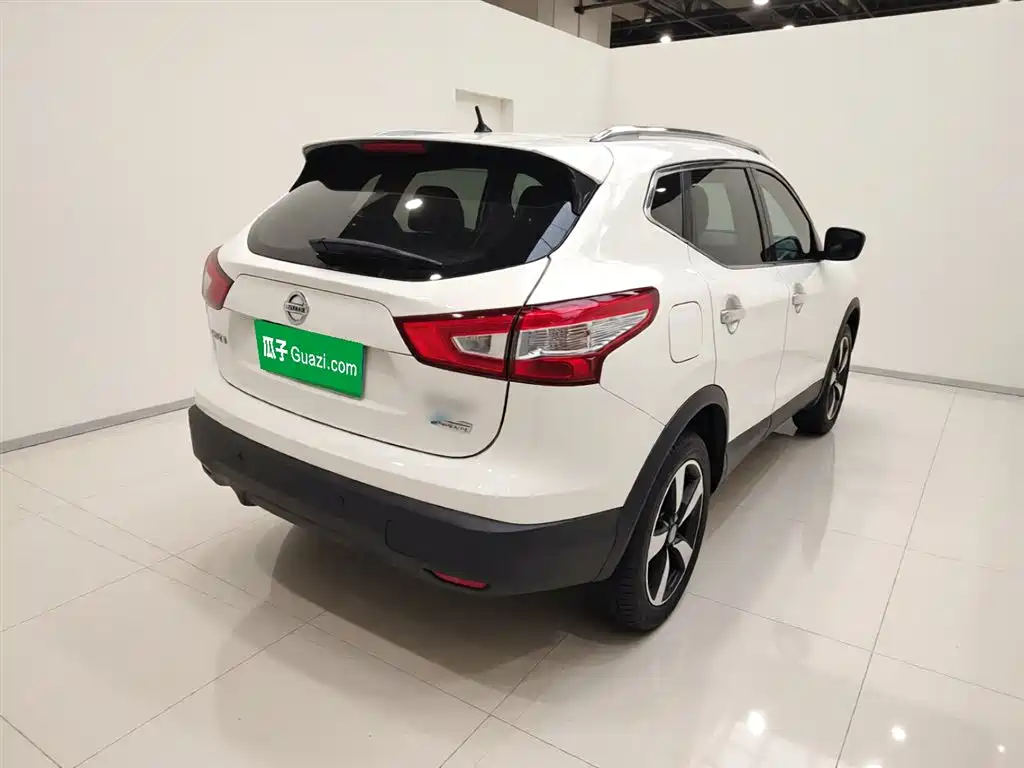 Nissan Qashqai 2018 — фото 7