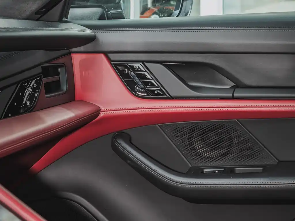 Porsche Taycan 2020