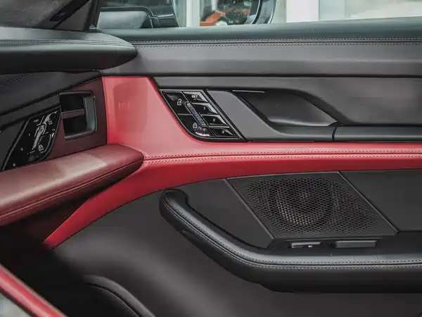 Porsche Taycan 2020