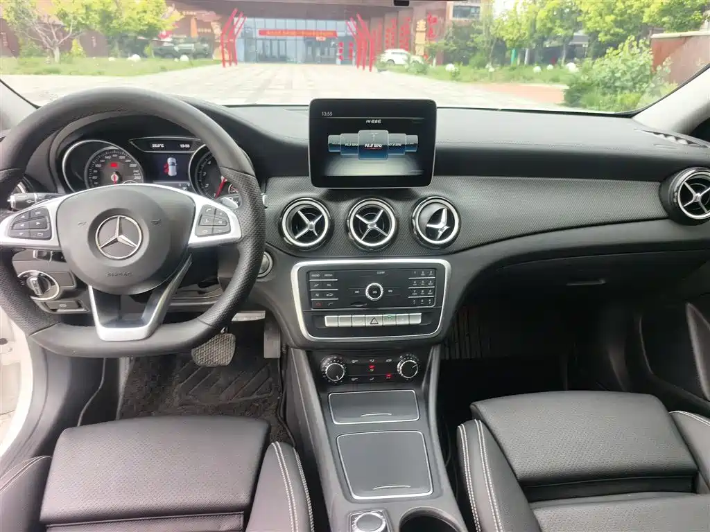 Mercedes-Benz GLA 2019 — фото 15