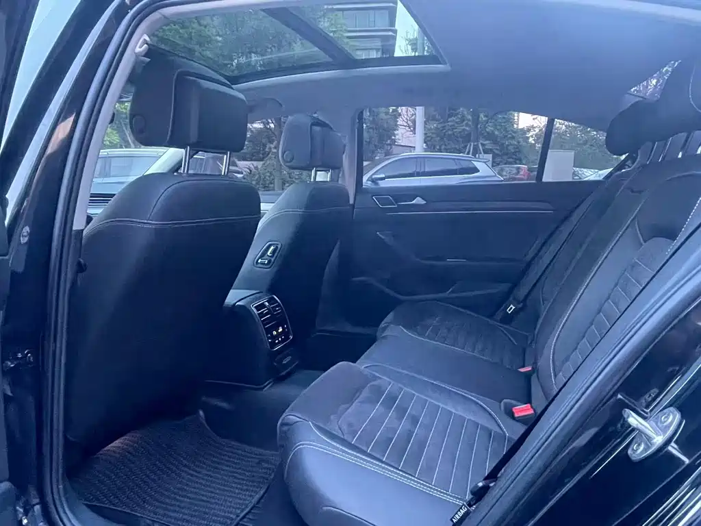 Volkswagen Magotan 2021