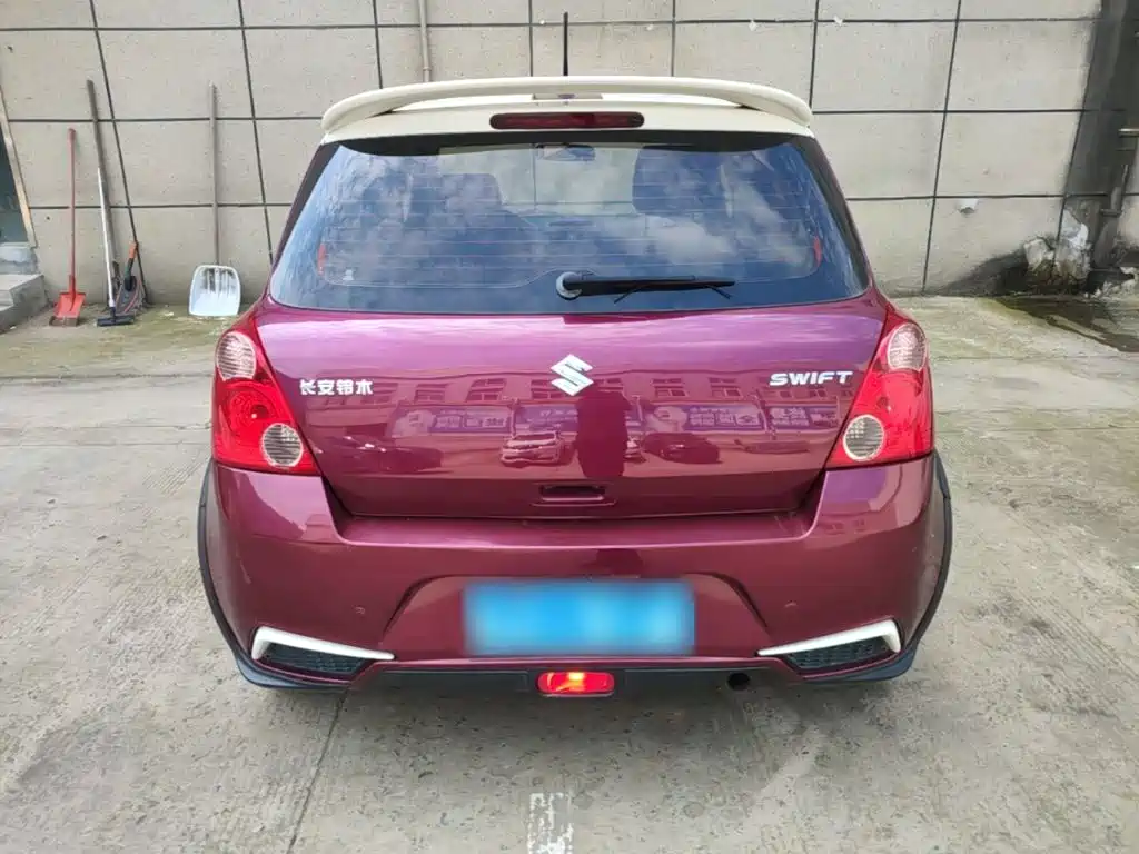 Suzuki Swift 2018