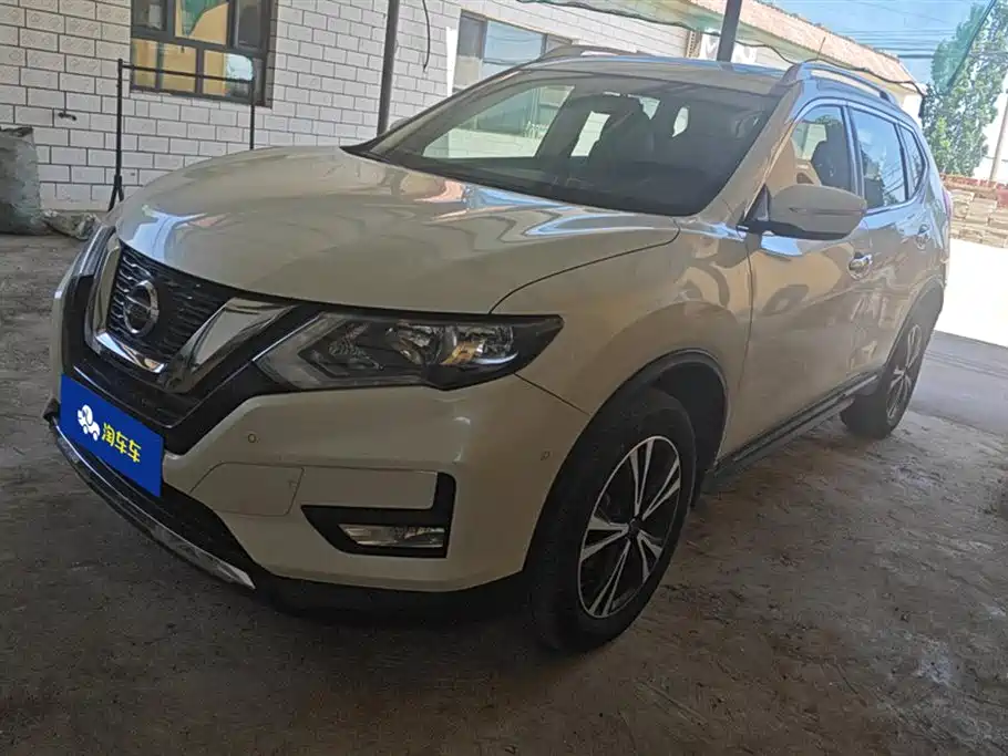 Nissan X-Trail 2018 — фото 1