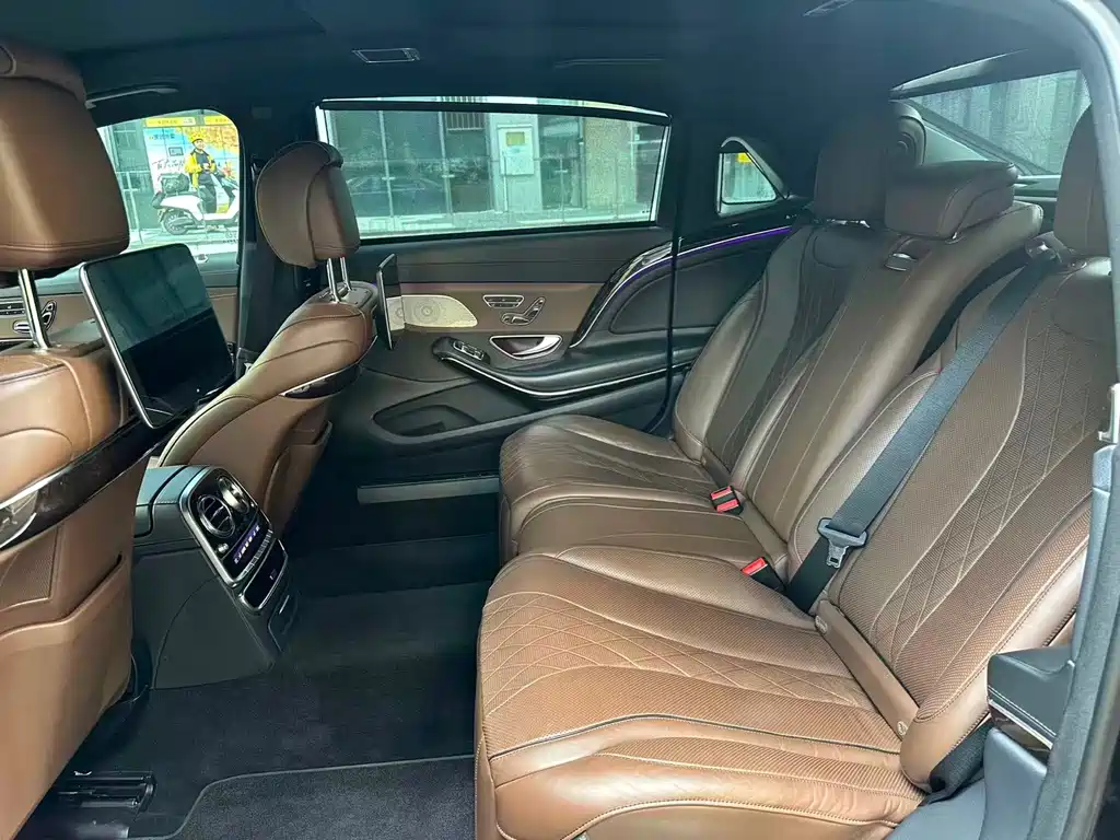 Mercedes-Benz Maybach S-Class 2018 — фото 11