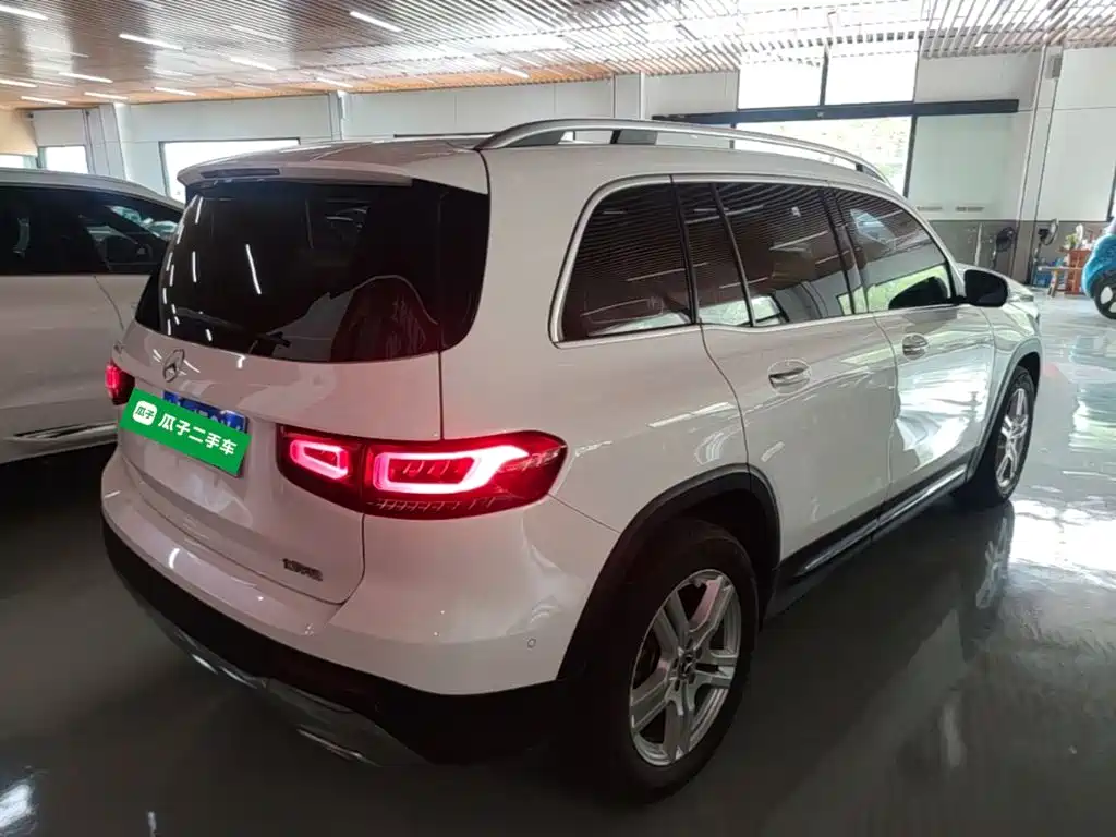 Mercedes-Benz GLB 2023 — фото 7