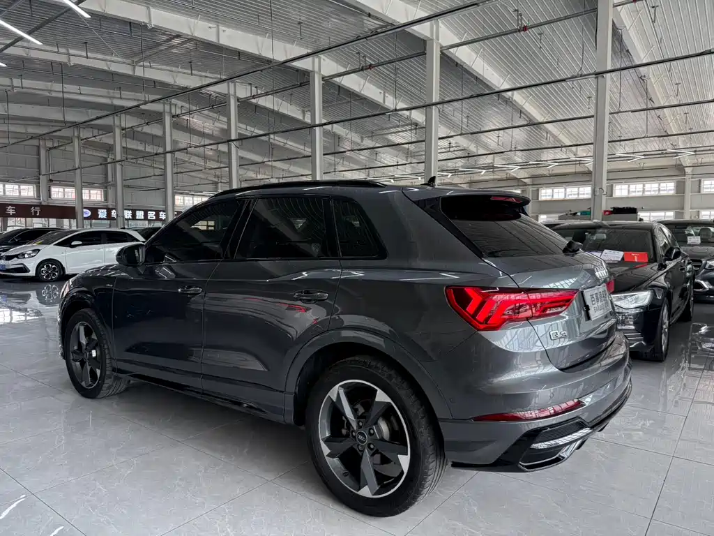 Audi Q3 2022