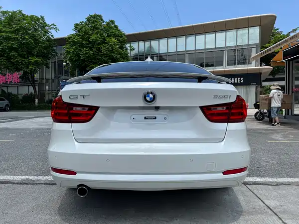 BMW 3 Series GT 2016