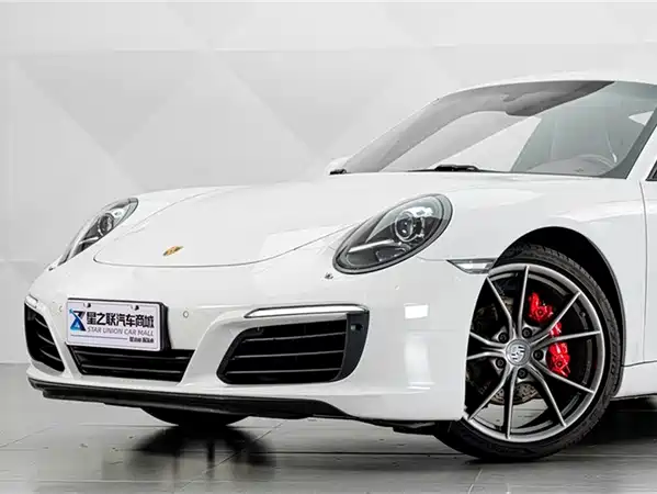 Porsche 911 2016