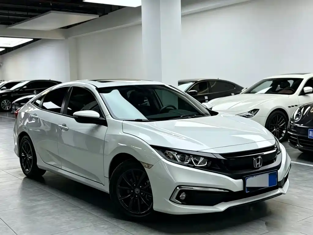 Honda Civic 2020 — фото 3