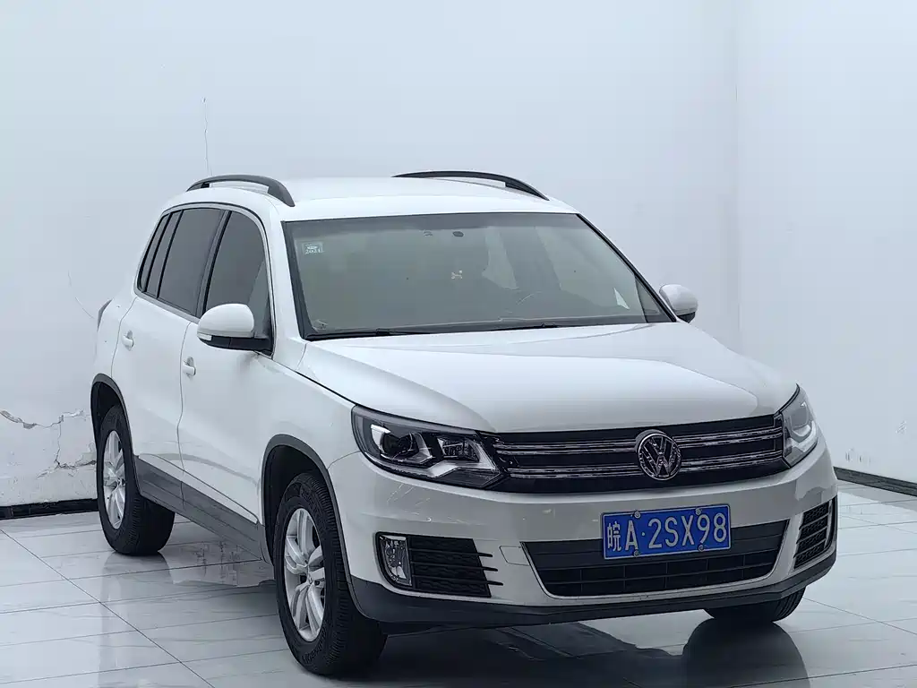 Volkswagen Tiguan 2015