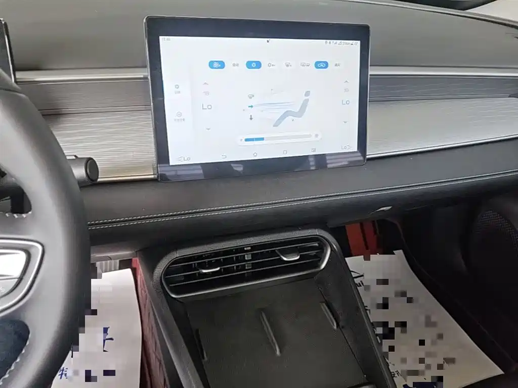 BYD Seal 05 DM-i 2025 — фото 13