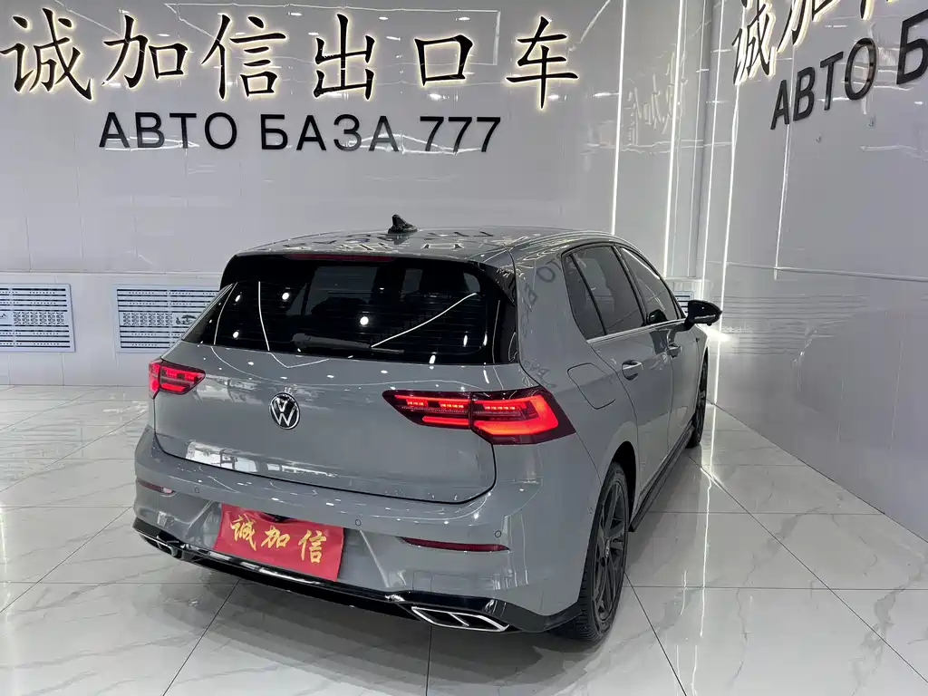 Volkswagen Golf 2022
