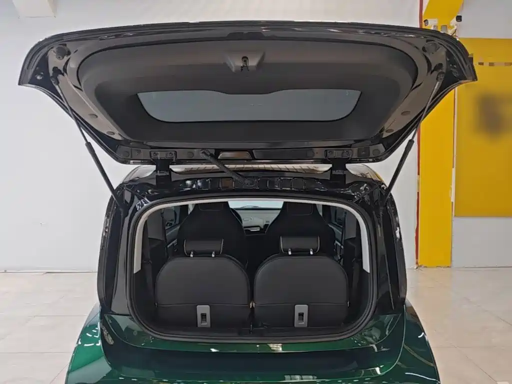 Baojun KiWi EV 2023 — фото 19