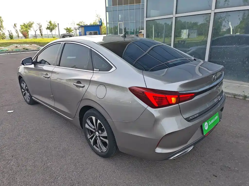 Changan Eado 2020 — фото 5