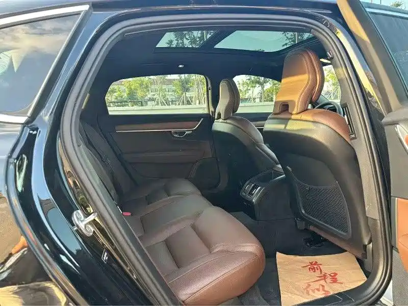 Volvo S90 2023 — фото 4