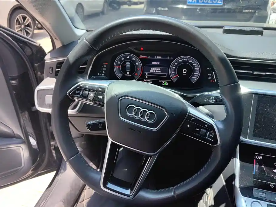Audi A6L 2020 — фото 15