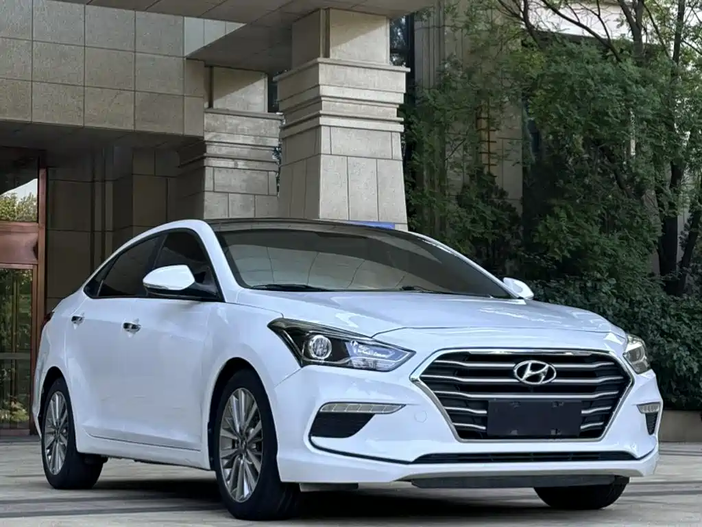 Hyundai Mistra 2017 — фото 10