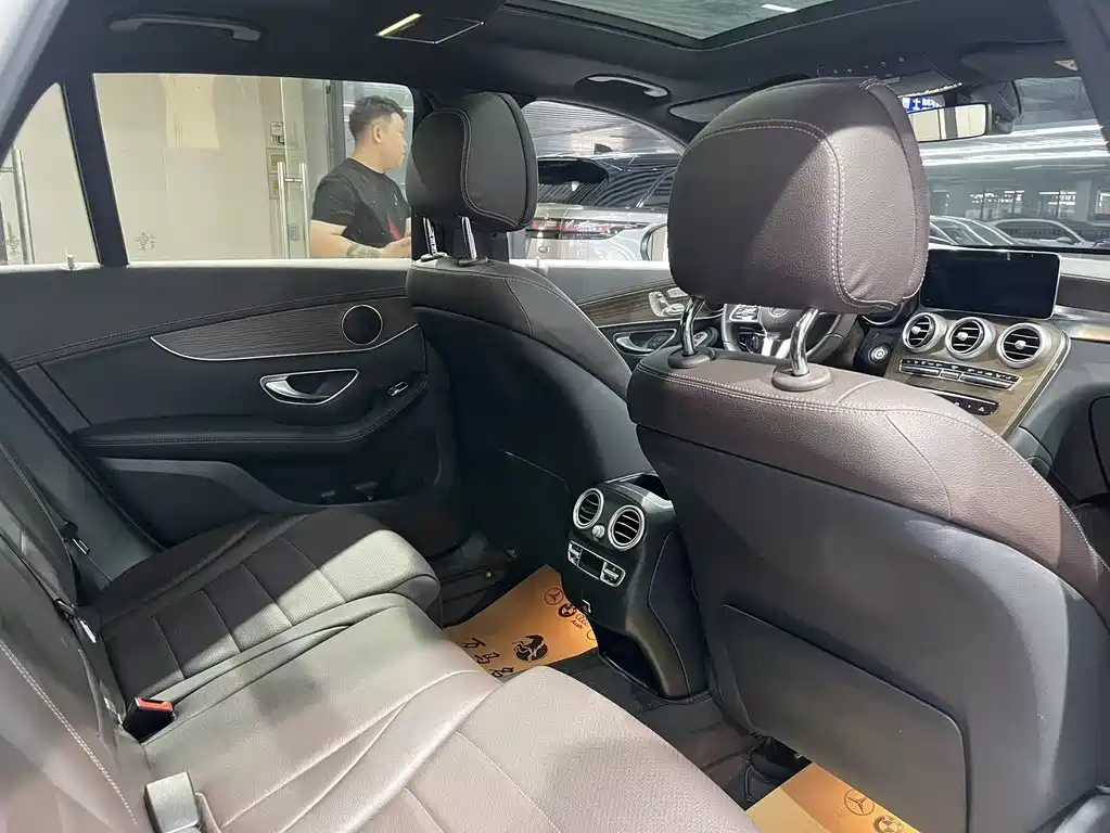 Mercedes-Benz GLC 2023 — фото 14