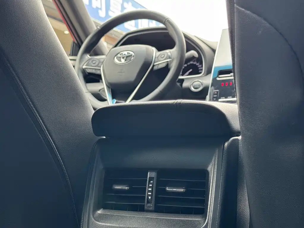 Toyota Avalon 2023 — фото 15
