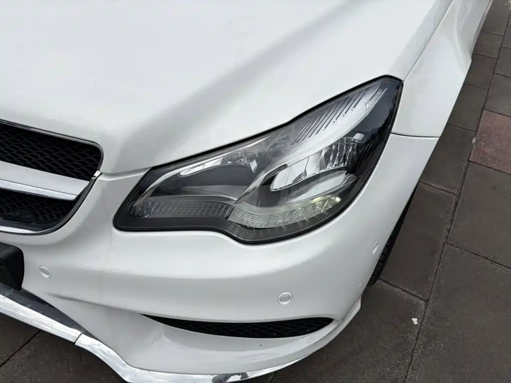 Mercedes-Benz E-Class 2014 — фото 20