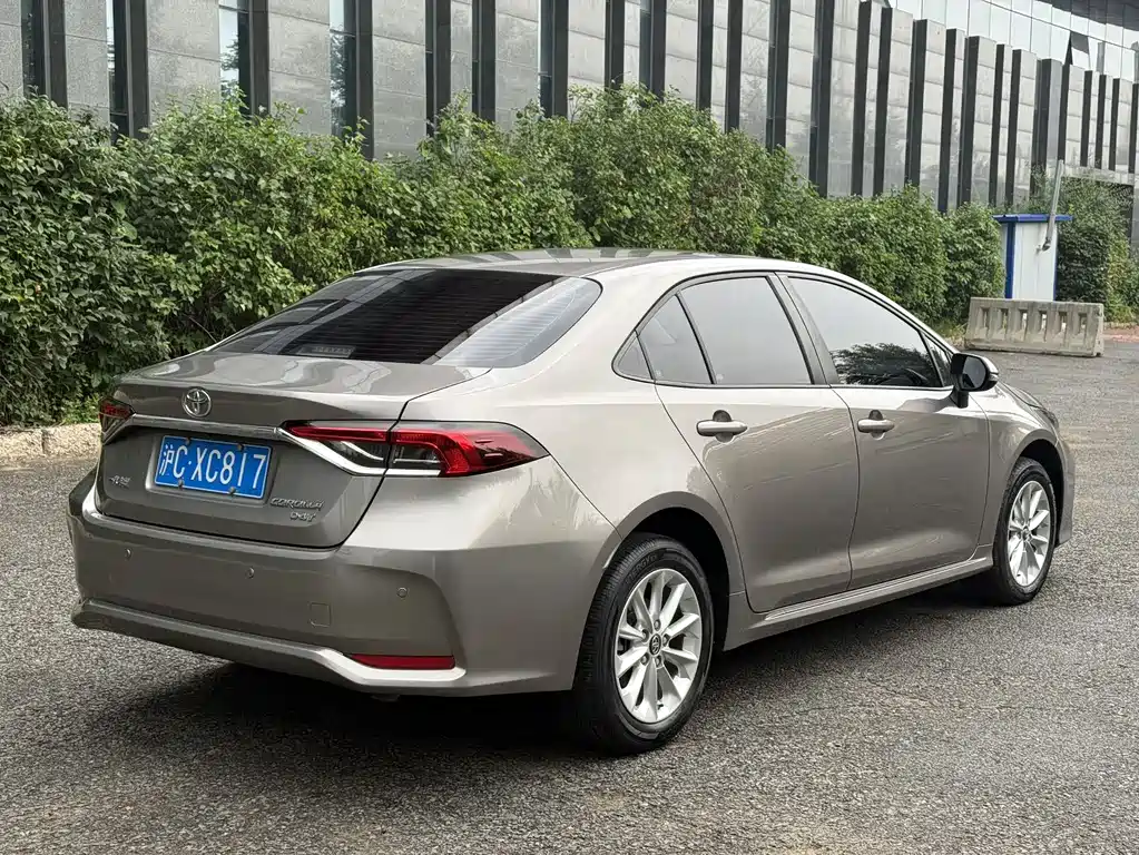 Toyota Corolla 2022 — фото 21