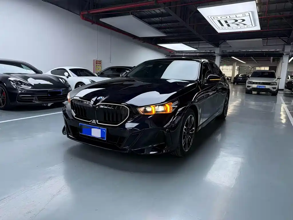 BMW 5 Series 2026