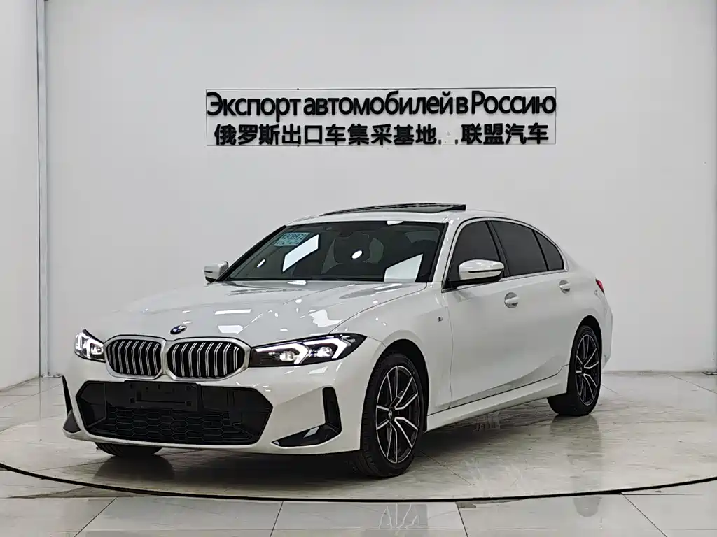 BMW 3 Series 2023 — фото 1