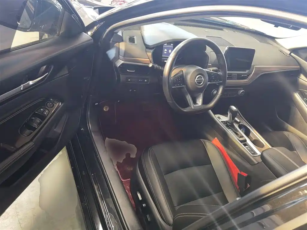 Nissan Teana 2022 — фото 15