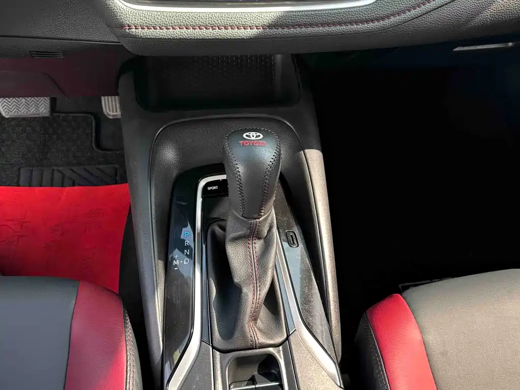 Toyota Corolla 2022 — фото 16