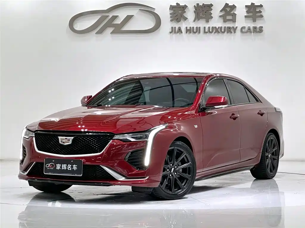 Cadillac CT4 2021 — фото 1