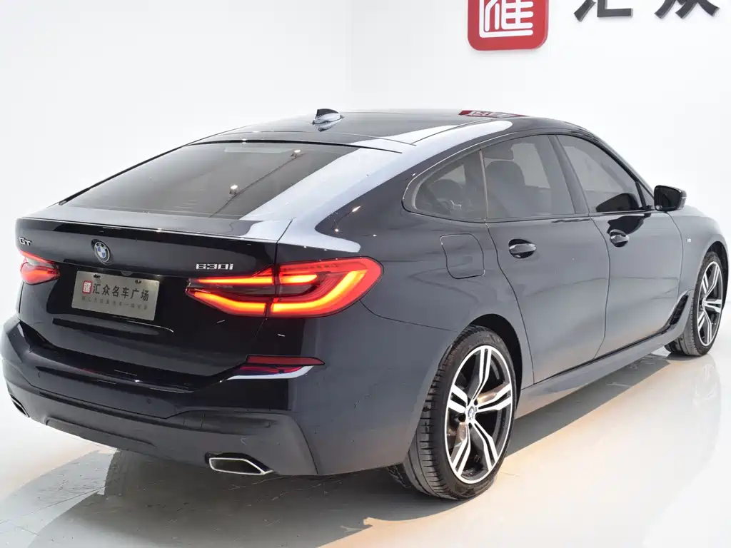 BMW 6 Series GT 2023 — фото 27