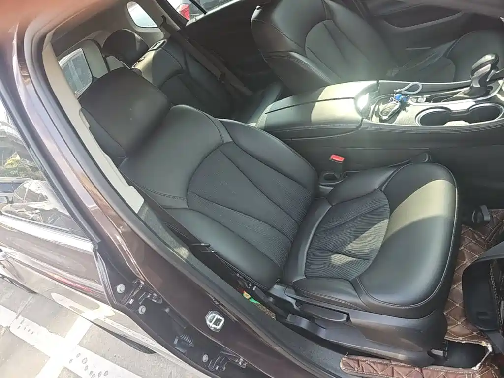 Buick Envision Plus 2019 — фото 25