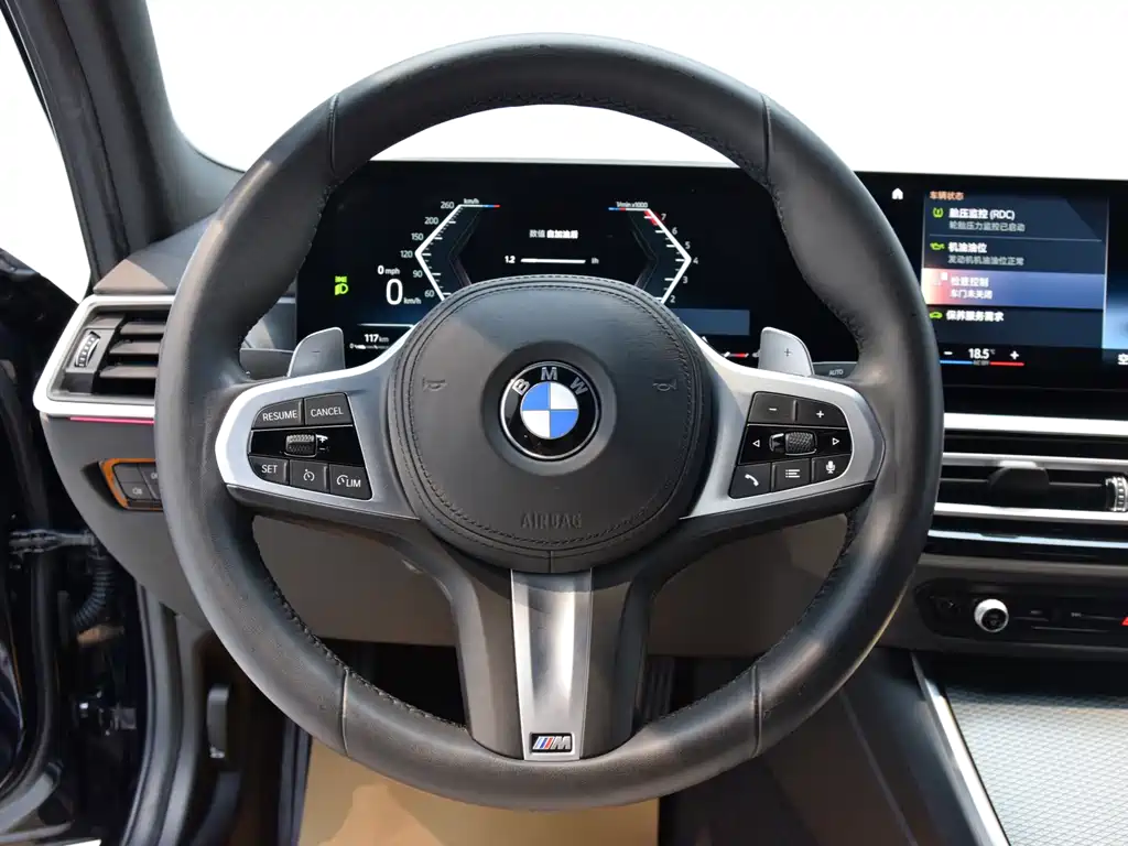 BMW 3 Series 2023 — фото 13