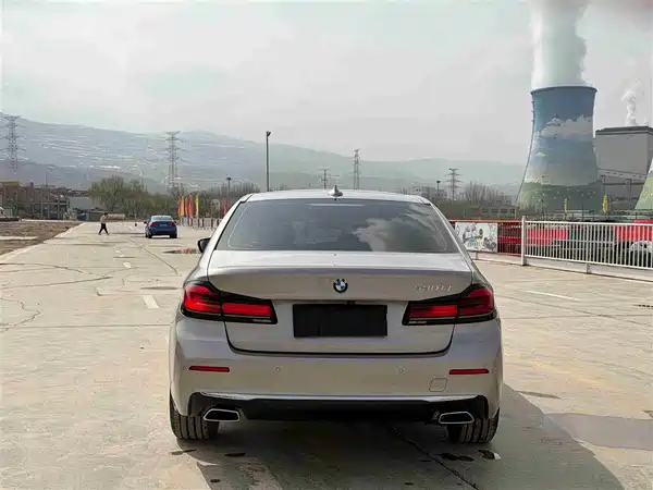 BMW 5 Series 2022