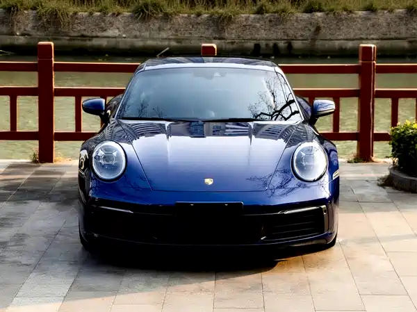 Porsche 911 2023