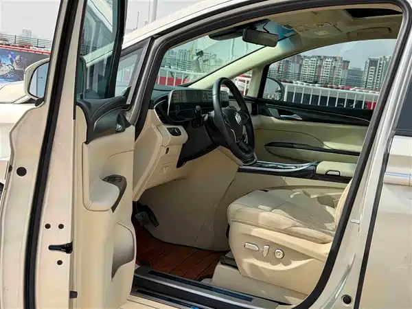 Buick GL8 2022