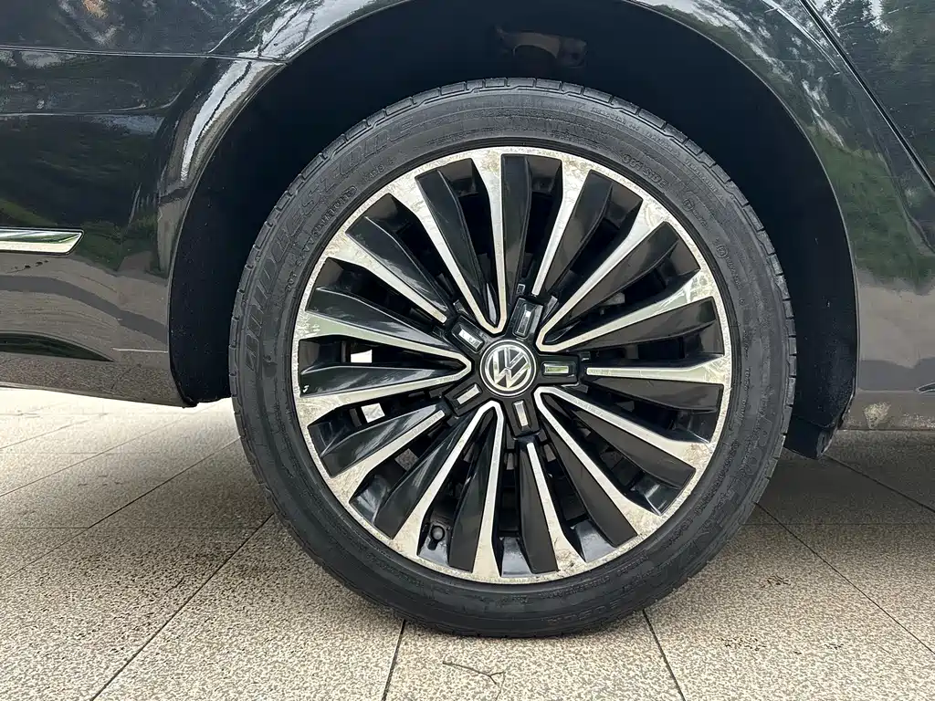 Volkswagen Passat 2016 — фото 17