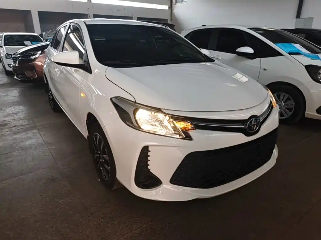 Toyota Vios FS 2021