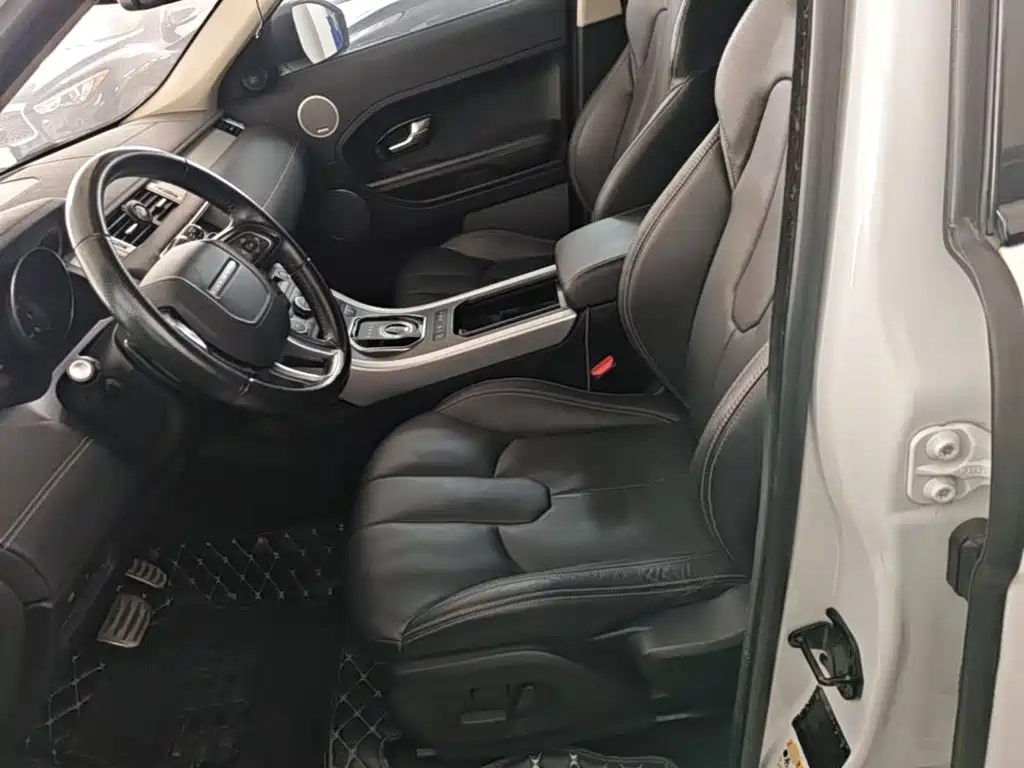 Land Rover Evoque 2016 — фото 15