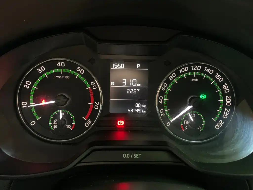 Skoda Octavia 2018 — фото 15