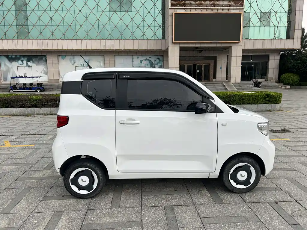 Wuling MINIEV 2023
