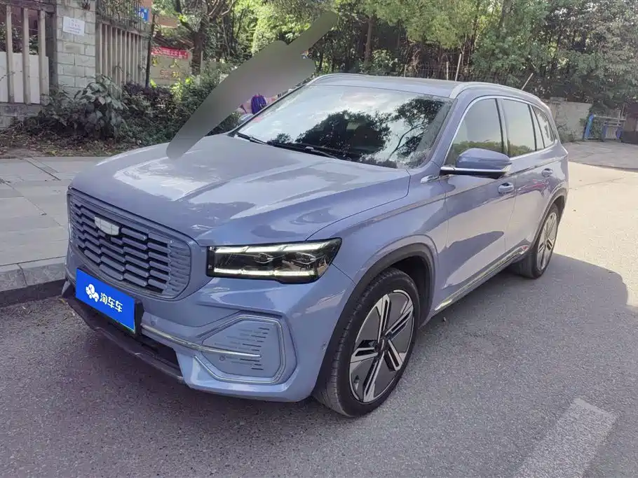 Geely Xingyue L EREV 2023 — фото 1