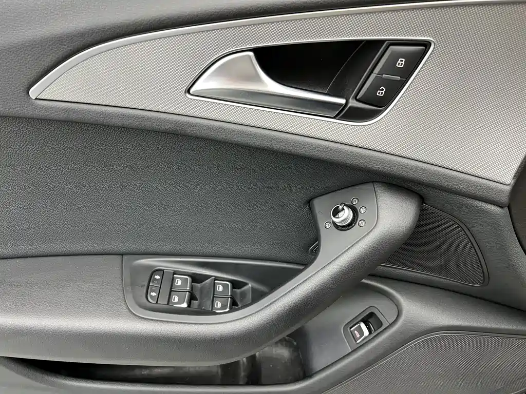 Audi A6L 2017 — фото 4